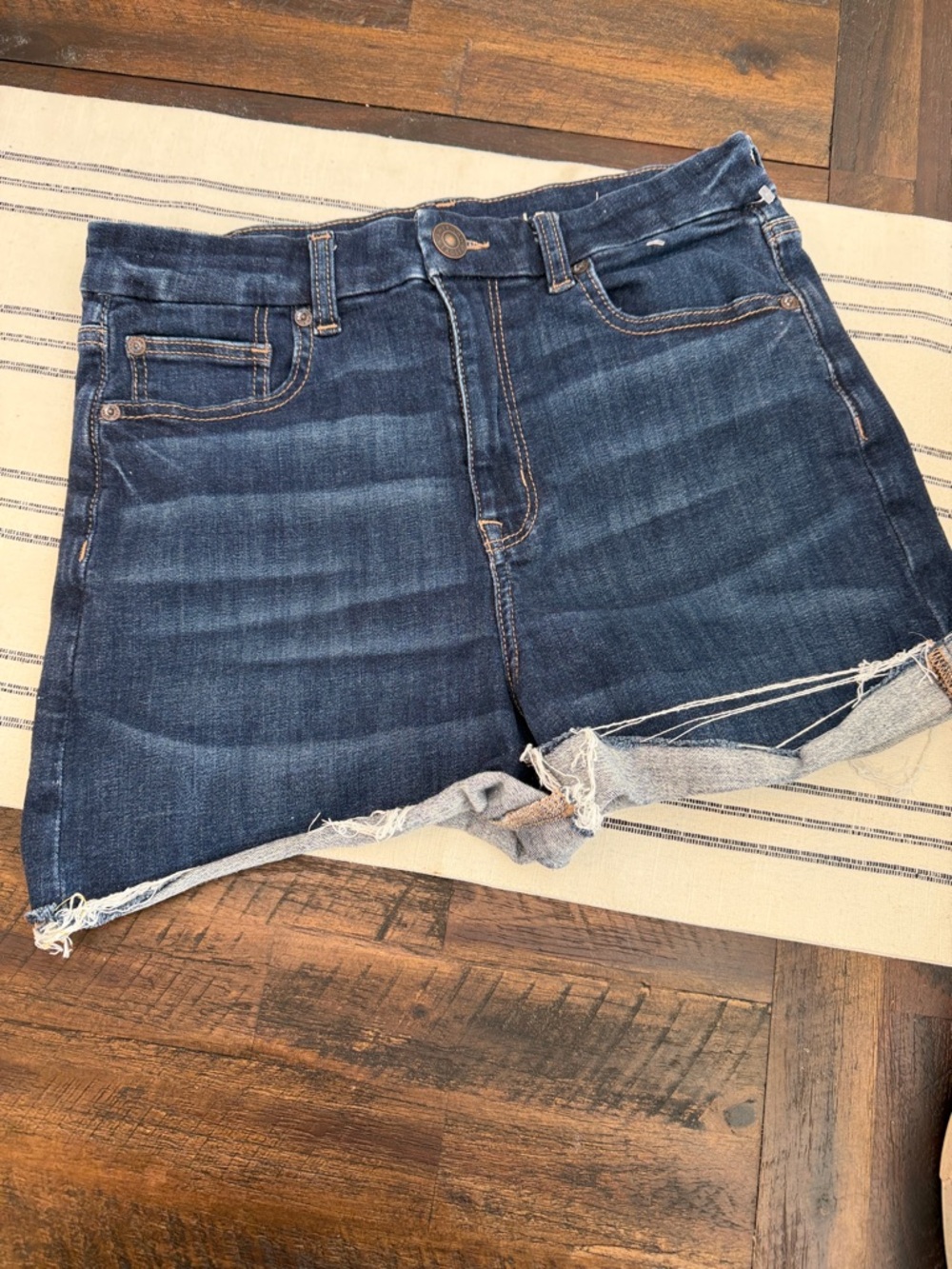 American Eagle Outfitters Indigo Washed Denim Cutoff Shorts